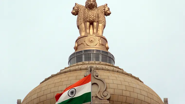 Bharat or India? The Fascinating History Behind Our Country's Two Names — जानिए दोनों नामों का भाषाई व संवैधानिक इतिहास